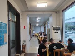 -雪湖煜辰鱼头老店(雪野湖店)