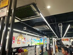 -虾女王·龙虾·烧烤(龙江店)
