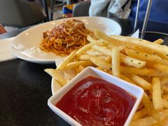 -WOLFGANG PUCK KITCHEN & BAR(迪士尼小镇店)