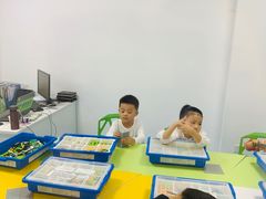 -童程童美少儿编程乐高机器人(红谷滩校区)