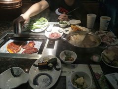 -阪尚皇·原切牛排·烤肉火锅自助(北京路店)