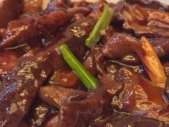 精品葱烧海参-丰泽园饭店