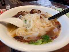 烧鹅汤河粉-沙河粉村·国家非遗传承(云台店)