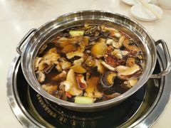 -太婆天府山珍酒楼(亚运村店)