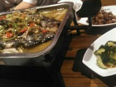 -令狐冲烤鱼·烧菜馆(达明店)