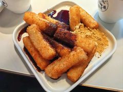 -德林酸菜鱼火锅(南丹店)