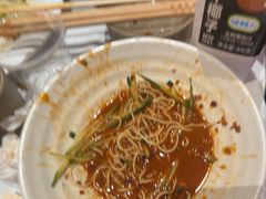 -肥肥虾庄·金牌油焖大虾(汉口城市广场店)
