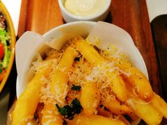 -阿妮叶李(光谷世界城店)