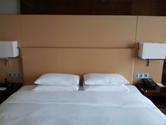 床-济南富力凯悦酒店