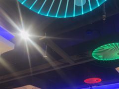 -老街烧烤大排档·地道湖北菜·龙虾馆(汉口火车站店)