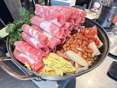 部队锅-MI WU FACTORY米屋美食工厂餐厅(绿地店)