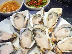 深海黄金蚝-千岛蚝高压锅生蚝·人参火锅(白云万达店)