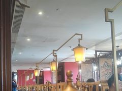 -新白鹿餐厅(银泰西湖文化广场店)