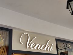 -VENCHI 闻绮(上海佛罗伦萨小镇店)