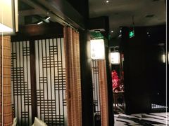 -余欢领鲜火锅(新街口店)