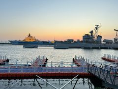 -泰达航母主题公园