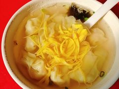 刀鱼小馄饨-忆秦园小笼包(惠山古镇总店)