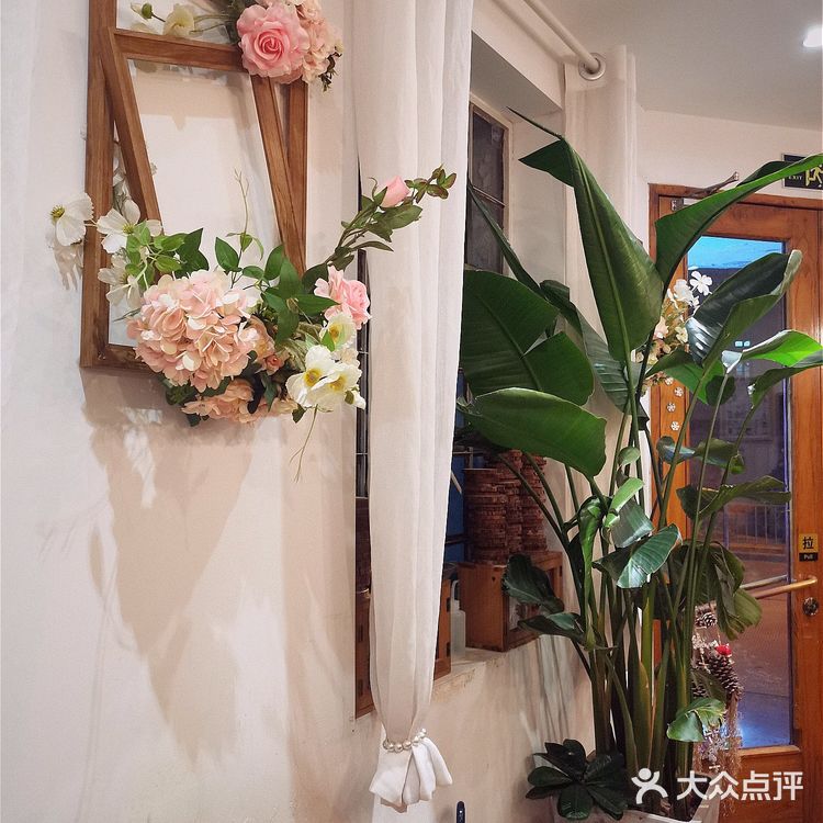 上海探店|魔都复古老洋房里的花园餐厅💐