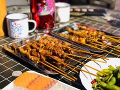 -马路牙子地桌烤肉(工体店)