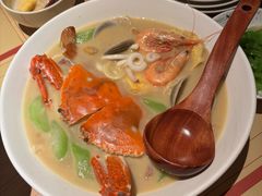 -荣家黄鱼面(南京西路店)