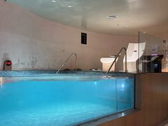 -涨巢·潮玩水疗局