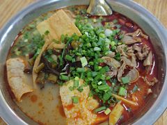 -胖东来生活广场(健康路店)