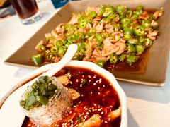 -本来精品川菜(嘉里中心店)