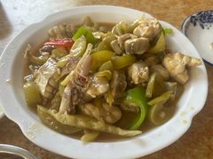 -黄记四更烤乳猪店