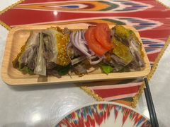 -清真·玛丽亚新疆菜主题餐厅(浙江中路店)