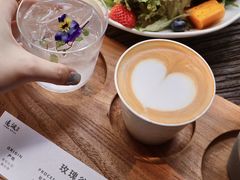 -邊渡咖啡