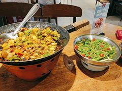 -聚鑫朋酸菜肥肠(九龙仓店)