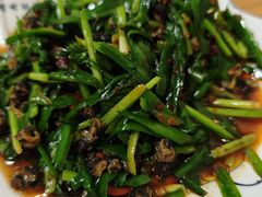 韭菜炒螺蛳-臭鳜鱼人家·老字号徽菜
