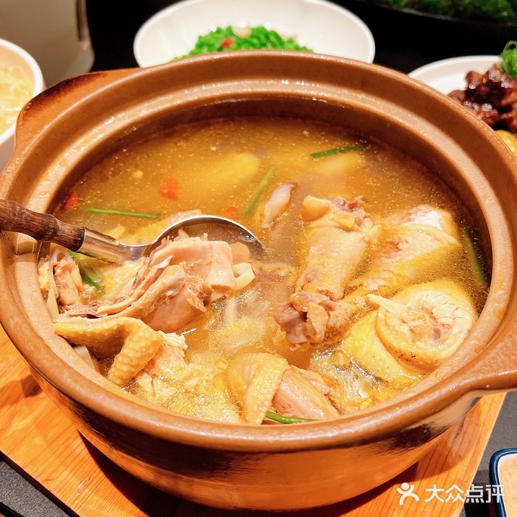 杭州春日好去处｜梅家坞香芙茗楼品味茶文化 春天的杭州