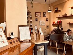 -悠然咖啡(高坪阳春路店)