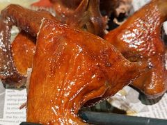 -蝴蝶里·粤菜·点心(滨江龙湖店)
