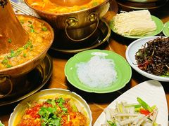 -雀舞云南菜(天津天河城购物中心店)