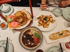 -江城小馆陕南妈妈菜·全球旅行餐厅(钟楼店)