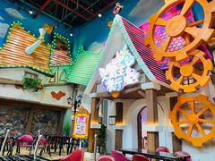 -蓝精灵乐园·世茂精灵之城主题乐园