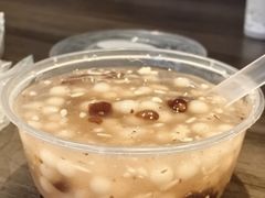 -芳婆糕团店(王府大街店)
