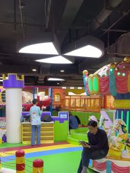 -宝贝渡口儿童游乐园(香炉礁山姆店)