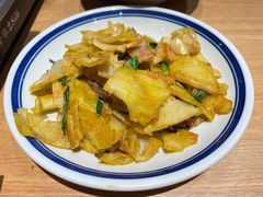 腊肉炒黄坡豆丝-肖记公安牛肉鱼杂(田林路店)
