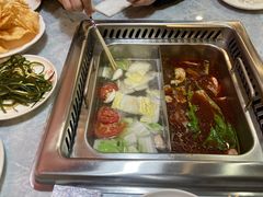 -台北吴记老锅底麻辣火锅(蓝村路店)