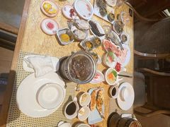 -雍和会海鲜姿造自助(湖东路店)