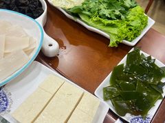 -楼外楼大刀肉传统火锅(西安大路店)