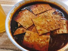 -老字号杨坡红油米线腊汁肉夹馍(东四道巷店)