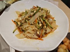 -吕氏疙瘩汤·新鲁菜(潍坊银座店)