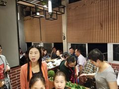 大堂-钢管厂歆瑞源油卤串串香(春熙路太古里店)