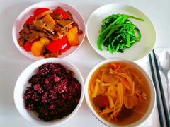 -天鹅到家·保姆月嫂育儿嫂(总店)