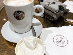 -VENCHI 闻绮(北京国贸商城店)