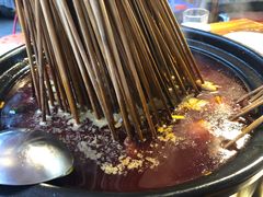 -憨叁砂锅串串(金泉路店)